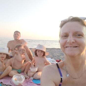 Babysitting job in Bari: babysitting job Lorena