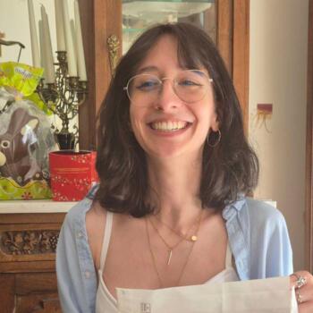 Babysitter Saint-Cyr-sur-Loire: Elyse