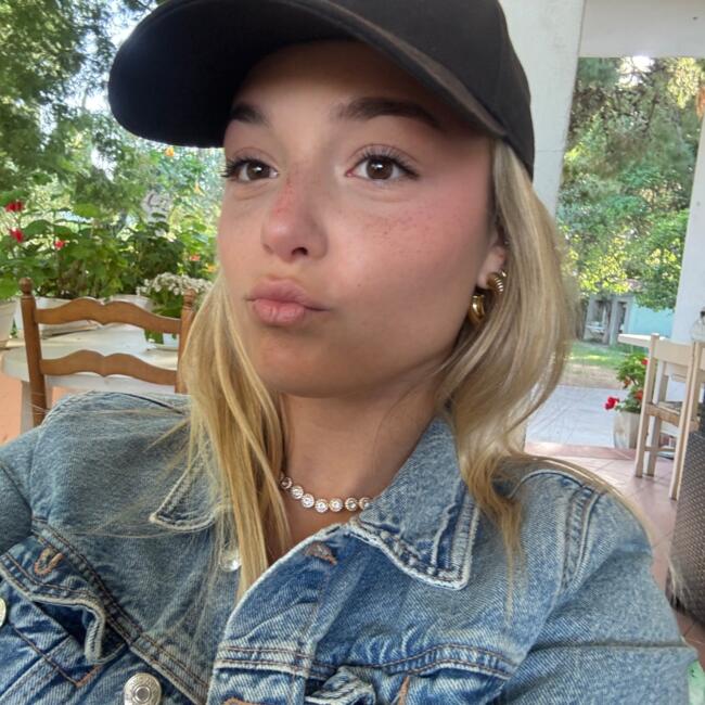 Babysitter a Rimini: Carlotta