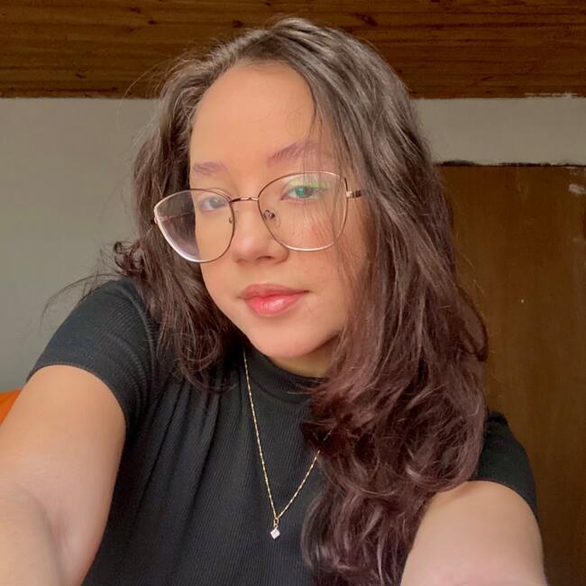 Babysitter in Campo Grande: Emilly Magalhães