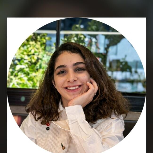 Babysitter in Strasbourg: Narges