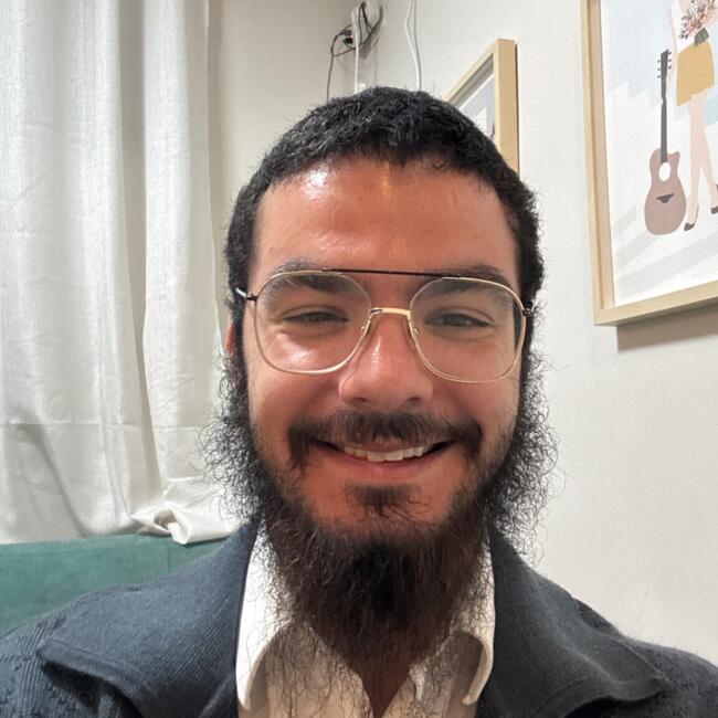 משרת בייביסיטר ב- ירושלים: Mendel