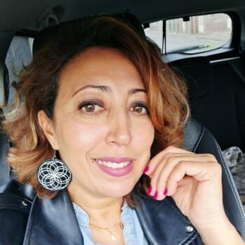 Nounou à Hermes: Sanaa