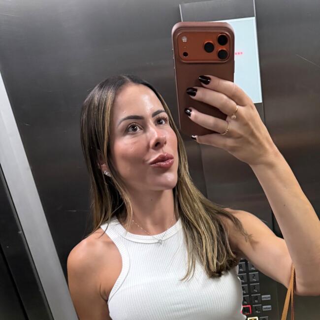 Emprego de babá em Belo Horizonte: Jessica