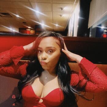 Babysitter in Romulus: Brianna