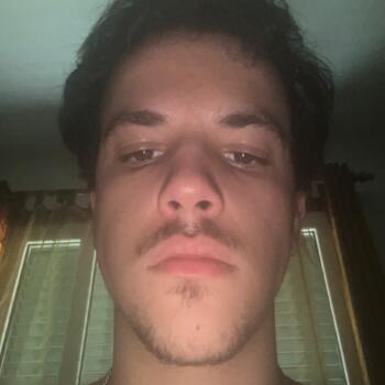 Babysitter in Pilas: João