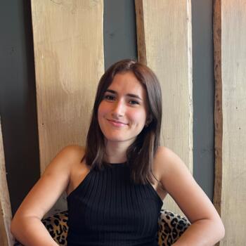 Babysitter in Pau: Maria Daniela