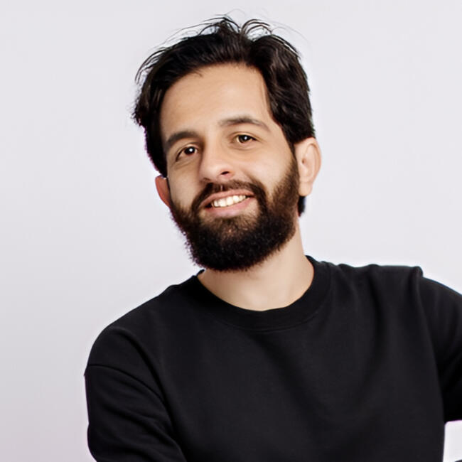 Babysitting job in Contagem: Washington