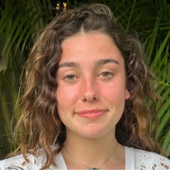 Babysitter in Gradignan: Amandine