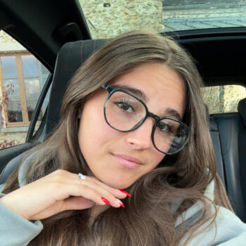 Babysitter in Goussainville (Centre-Val de Loire): Cloe