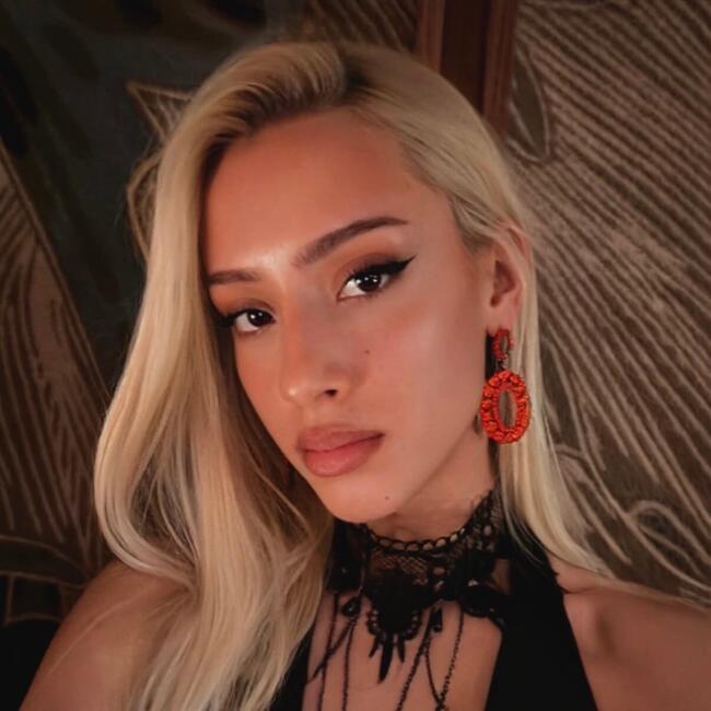 Bebisiterka u Beograd: Una