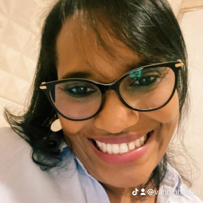 Babysitter in Lisbon: Cleudenice Gonçalves da Silva 