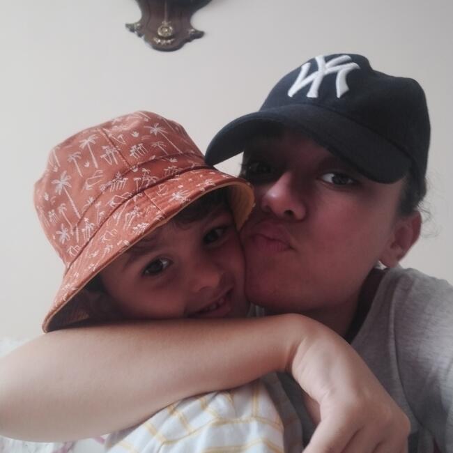 Baby-sitter in Le Mans: Aléna