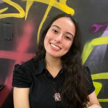 Babá São José dos Pinhais: Ana