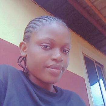 Babysitter in Onuebonyi Echara: Favour