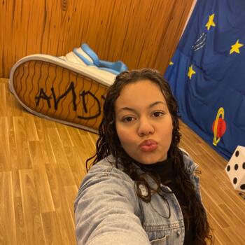 Babá em Itajubá: Geovanna