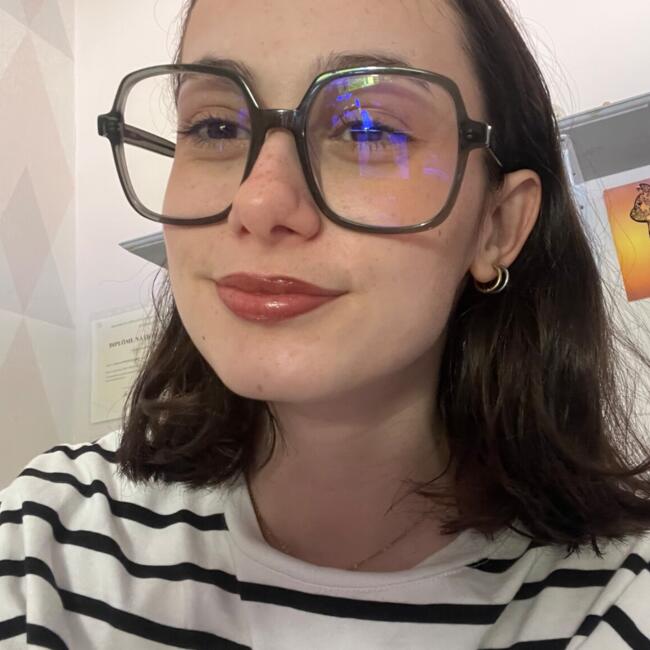 Babysitter in Nantes: Maud