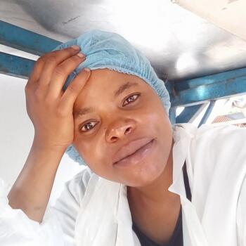 Babysitter in Thembisa: MARIAM MPHO