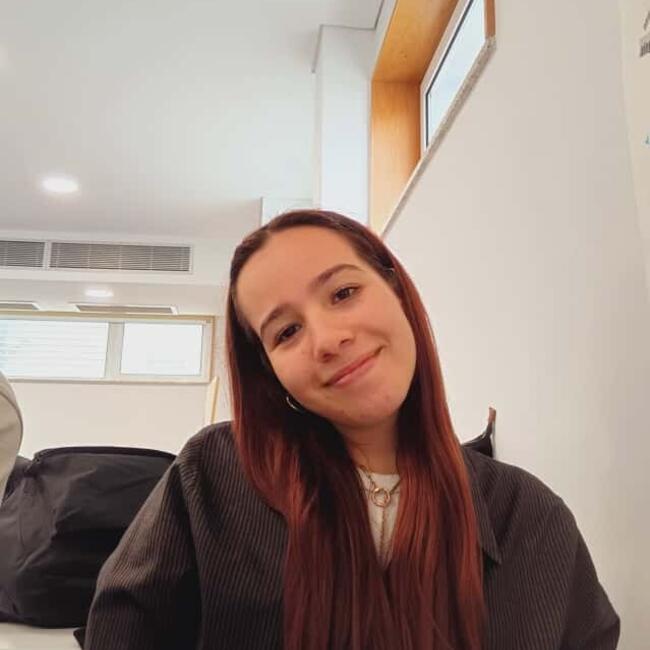 Babysitter em Maia: Matilde