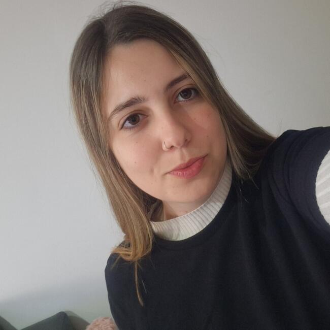 Babysitter in Vigo: Sara