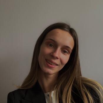 Babysitter in Rambouillet: Laura