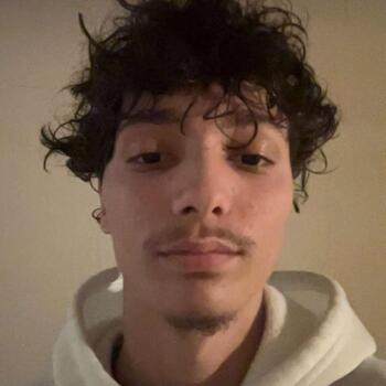 Babysitter in Windsor: Hasan