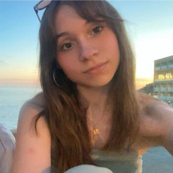 Baby-sitter Doubs: Louise