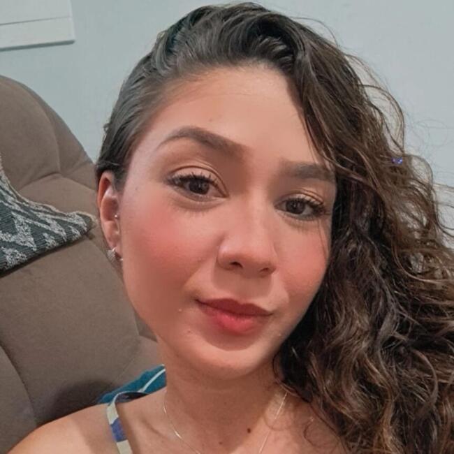 Babysitting job in Presidente Prudente: Karolaine