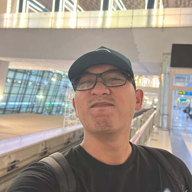 Babysitting job in Pontianak: Tisna