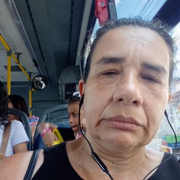 Babá Serra: Maria Regina Alves Farias