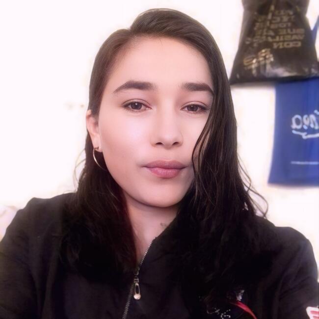 Trabajo para niñera en Palmira: Lina María