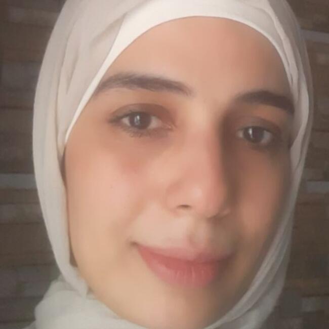 Babysitter in Riyadh: مي محمد