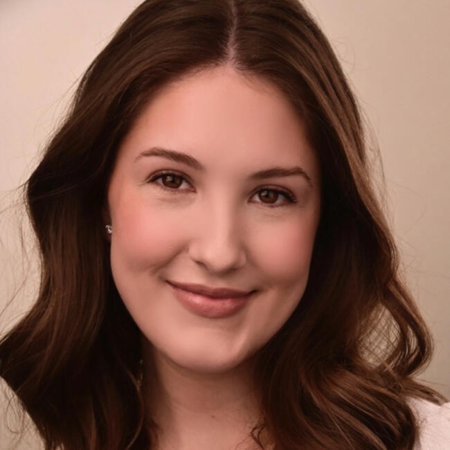 Babysitter in New York: Brook