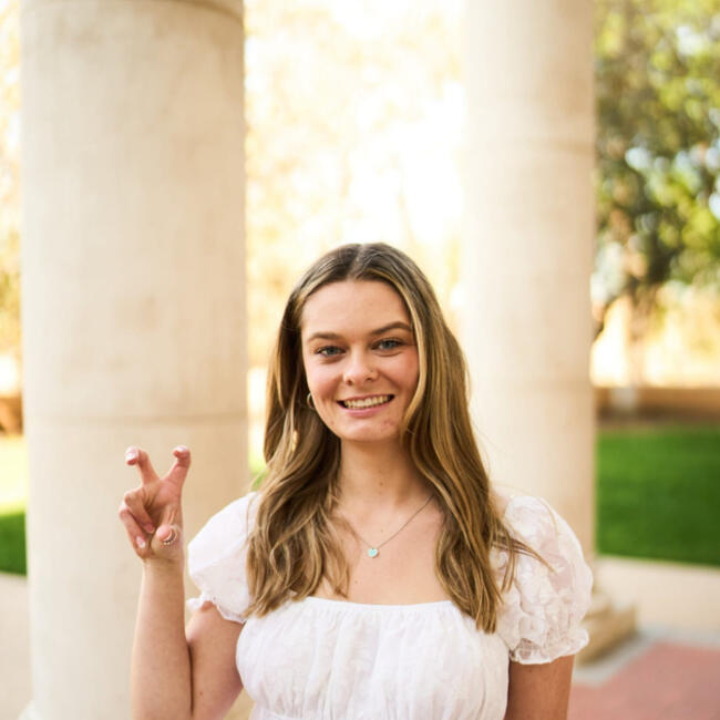 Babysitter in Grand Prairie: Jordan