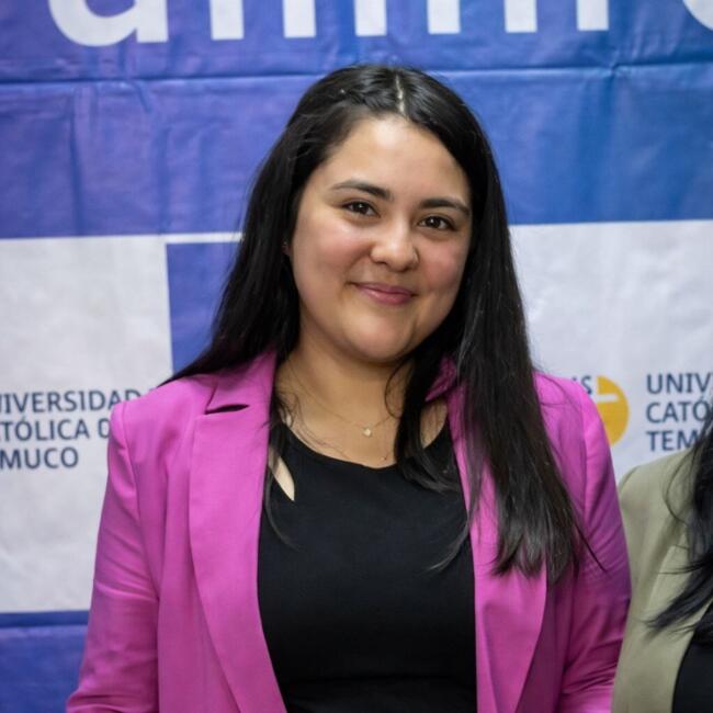 Babysitter in Temuco: Sujey