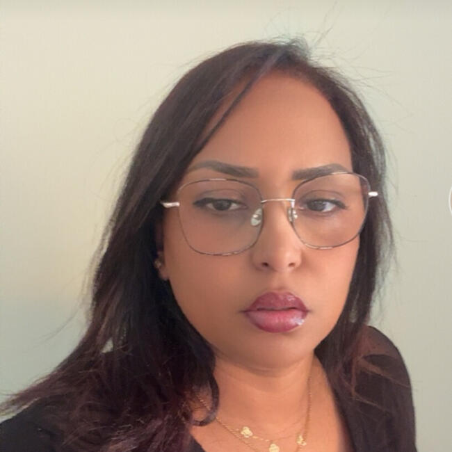 Babysitter in Maisons-Alfort: Siham