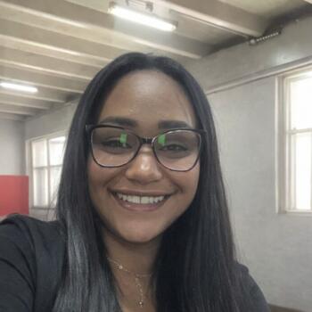 Babysitter in São Paulo (São Paulo): Mayara