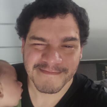 Babysitting job in São Roque: Je