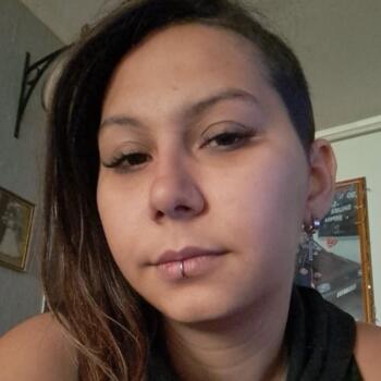 Emploi de nounous à Port-Saint-Louis-du-Rhône: job de garde d'enfants Stéphanie