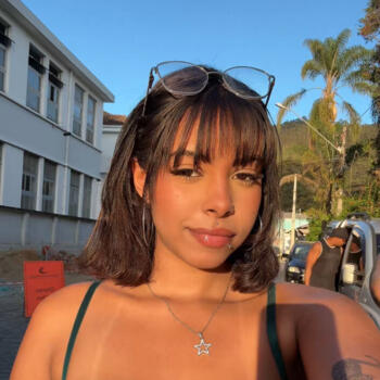 Babysitter in Nova Friburgo: Ana Beatriz