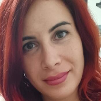 Babysitter in Limassol: Elina Georgiou