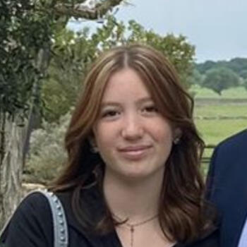 Babysitter in Paris: Arianna