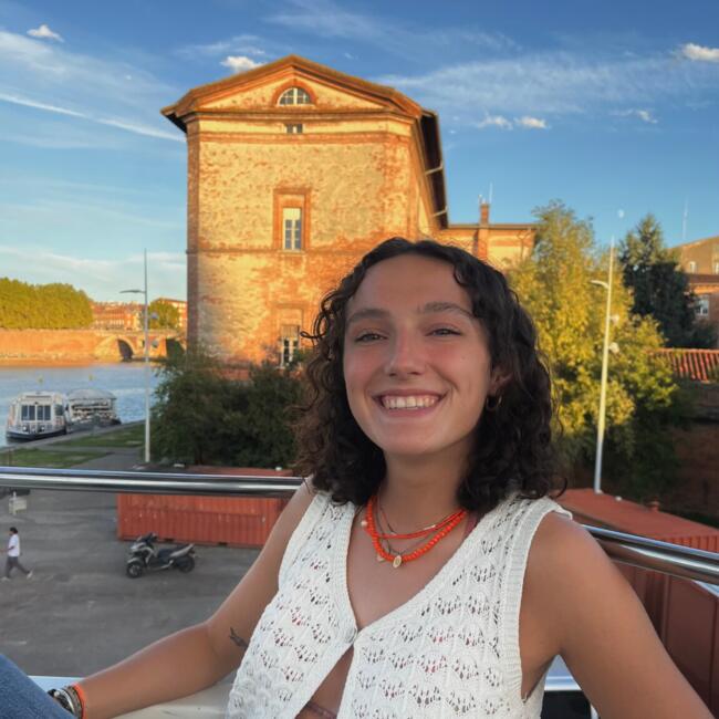 Babysitter in Capbreton: Jeanne
