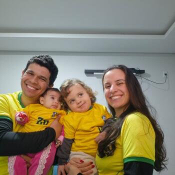 Babysitting job in Penha: Eduarda
