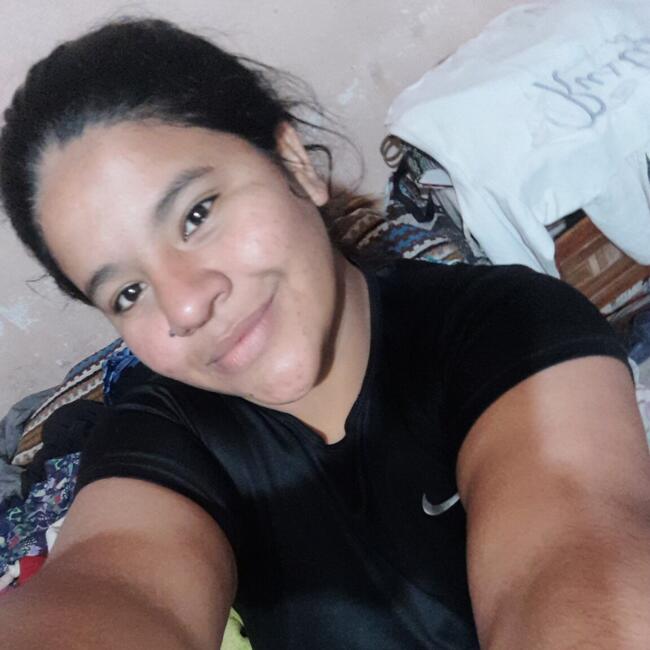 Babysitter in Santiago del Estero: Fiama