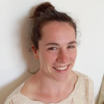 Baby-sitter in La Celle-Saint-Cloud: Auriane