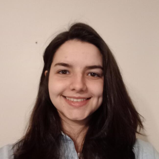 Babysitter in Braga: Bruna