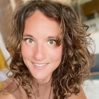 Babysitter in Cordon: Coraline