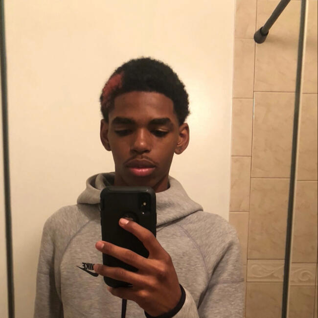 Babysitter in Chicago: Jacob