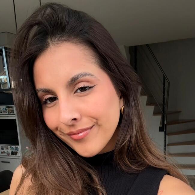 Babysitter in Bern: Angelie